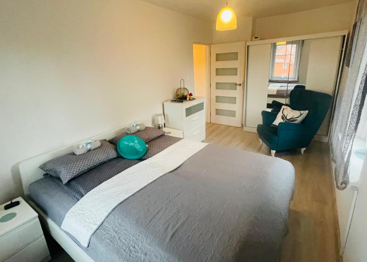 Apartament Oliwia Apartman Jelenia Góra Kültér fotó