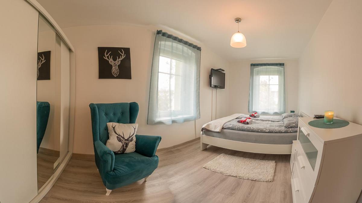 Apartament Oliwia Apartman Jelenia Góra Kültér fotó